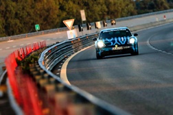 Taycan da Porsche convence em teste de resistência  - No centro técnico de Nardò foram 3425 km contínuos