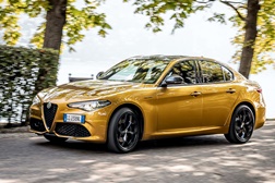 Alfa Romeo Giulia eleito “Best Car of 2022” - Vitória na categoria de segmento médio dedicada a veículos de importação