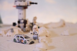 Ford apresenta blockbusters em stop motion no novo video de Natal "Snowkhana 5" 