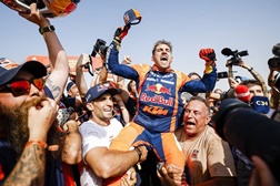 Rali Dakar 2026: etapa 13, vitória épica de Benavides e da KTM, Ventura 3.º em Rally 2