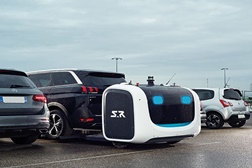 Quer estacionar o carro no aeroporto? Chame o robot - Inovador sistema de estacionamento em França