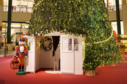 Há uma experiência imersiva para descobrir dentro desta árvore de Natal em Lisboa - Natal do Centro Colombo até 10 de janeiro