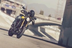 Yamaha XSR900