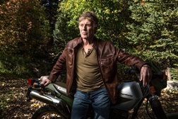 Faleceu Robert Redford, o ator que encontrou nas motos uma paixão para o cinema e para a vida