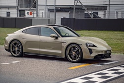 Porsche apresenta o exclusivo Taycan GTS Hockenheimring Edition - Detalhe personalizado nesta edição especial