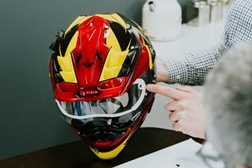 VISIN Heated Visor Insert: A Primeira Viseira Aquecida Universal