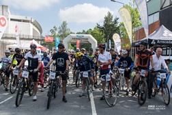Mais de 800 participantes no Passeio de Bicicleta Dia 1 de Portugal