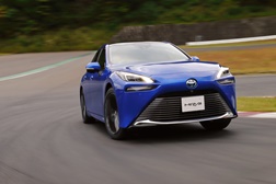 Revelado o novo Toyota Mirai: hidrogénio é a fonte de energia - 2ª geração do carro inovador da Toyota 
