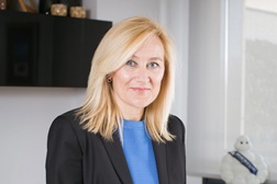 Mónica Rius