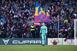 CUPRA lança uma iniciativa para incentivar o FC Barcelona em jogos à porta fechada - Fotografias dos adeptos exibidas nos écrans do Barça
