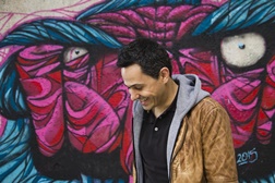 Mike Bramble disponibiliza gratuitamente o seu EP de estreia "Platonic"