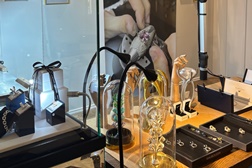 InterContinental Porto recebe workstation ao vivo de joelharia em parceria com a marca Mauboussin