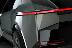 Toyota revela primeiras imagens de dois novo modelos elétricos - Um dirigido ao grande público e o outro um desportivo