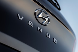 Hyundai Venue quase a ser revelado - Novo SUV compacto da marca