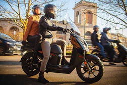 Super Soco CPx – A scooter elétrica de roda alta a pensar na Europa