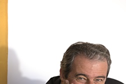 No Topo do Mundo - Duas Assinaturas de João Portugal Ramos