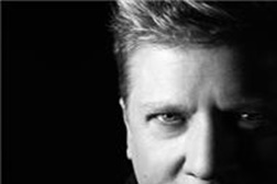 One (Her)man shoe em Odemira