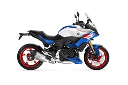 BMW F 900 XR