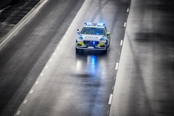 Volvo V90 é a viatura oficial da Polícia sueca