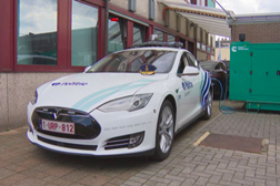 Como? A polícia belga carrega os seus veículos elétricos com geradores a diesel ? - Vamos lá ver melhor  ...