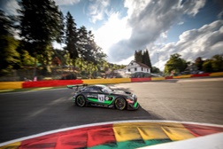  Álvaro Parente termina as 24 Horas de Spa