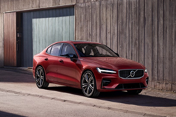 Novos Volvo S60 e V60 “Mild Hybrid” - A partir de 44.136 euros