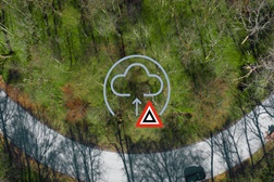 Volvo reforça segurança conectada: automóveis passam a alertar outros condutores para perigos na estrada