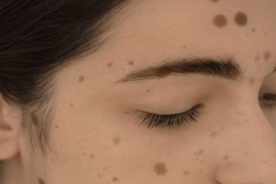 Natura apresenta nova campanha Outono-Inverno Skinmarks