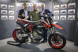 EICMA 2023 - A mais bela: Ducati Hypermotard 698 Mono RVE