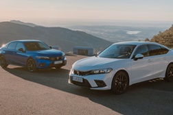 Honda Civic Hybrid distinguido pela Wards entre os 10 Melhores Motores e Sistemas de Propulsão - Terceiro ano consecutivo em que um Honda é distinguido pelo seu sistema híbrido de dois motores