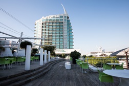 Centro Vasco da Gama promove After Work à quinta-feira com DJ na esplanada