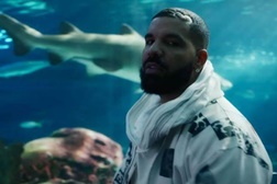 Drake faz história no top da Billboard