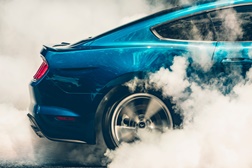 Ford Mustang mantém-se como o modelo desportivo mais vendido do mundo - No conjunto dos últimos 10 anos