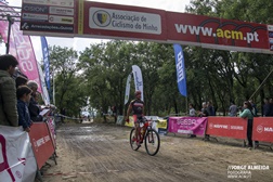 Vítor Santos e Ana Rita Vale vitoriosos no 4º BTT XCO Citânia do Facho