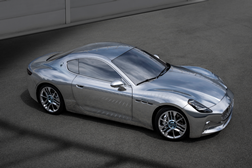 Maserati na Monterey Car Week: 75 anos do icónico GranTurismo - Prémiere mundial do MCXTREMA