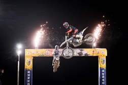 Moto elétrica vence pela primeira vez no Campeonato Nacional de Supercross