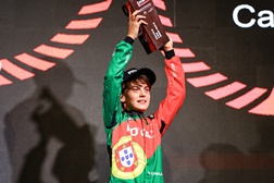 Vicente Capela faz História com pódio no "Mundial" Rotax no Bahrein - Jovem piloto de Beja foi terceiro classificado entre a elite mundial Mini Max