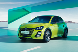 Novo Peugeot e-208 - Irresistível e divertido de conduzir