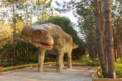 Dino Parque Lourinhã festeja o 4.º aniversário e assinala o número recorde de 850 000 visitantes