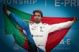 Fórmula E Marrocos Veja os horários de transmissão e já agora dê uma volta virtual ao circuito - António Félix da Costa vai defender o seu primeiro lugar no Campeonato