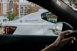 O elétrico Polestar 2 disponível para test-drives também no Algarve - Até 7 de agosto na Marina de Portimão na companhia de um especialista da marca
