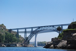 Ocupação hoteleira do Porto para o São João ultrapassa os 90 por cento