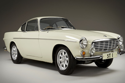 Volvo 1800 icónicos em exibição na Techno Classica