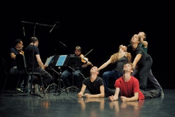 "Last" - Nova criação de São Castro e António Cabrita abre temporada no Teatro Viriato