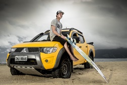 Surfistas Gabriel Medina e Adriano de Souza estarão no Salão do Automóvel de São Paulo