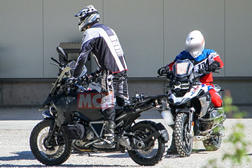 BMW Motorrad prepara-se para apresentar as grandes GS de 2023 com 3 novas versões