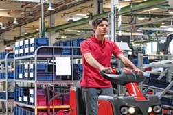 Linde Material Handling amplia a gama de tratores de reboque com uma versão com capacidade de duas toneladas