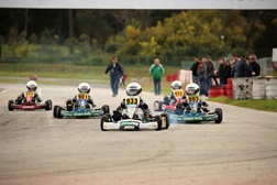 Pilotos da Kart Kid Race School viveram novas emoções do Karting