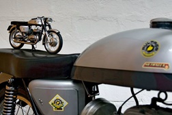 As pequenas grandes motos de Pere Tarragó