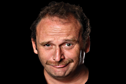"Eduardo Madeira Convida" no Teatro Villaret